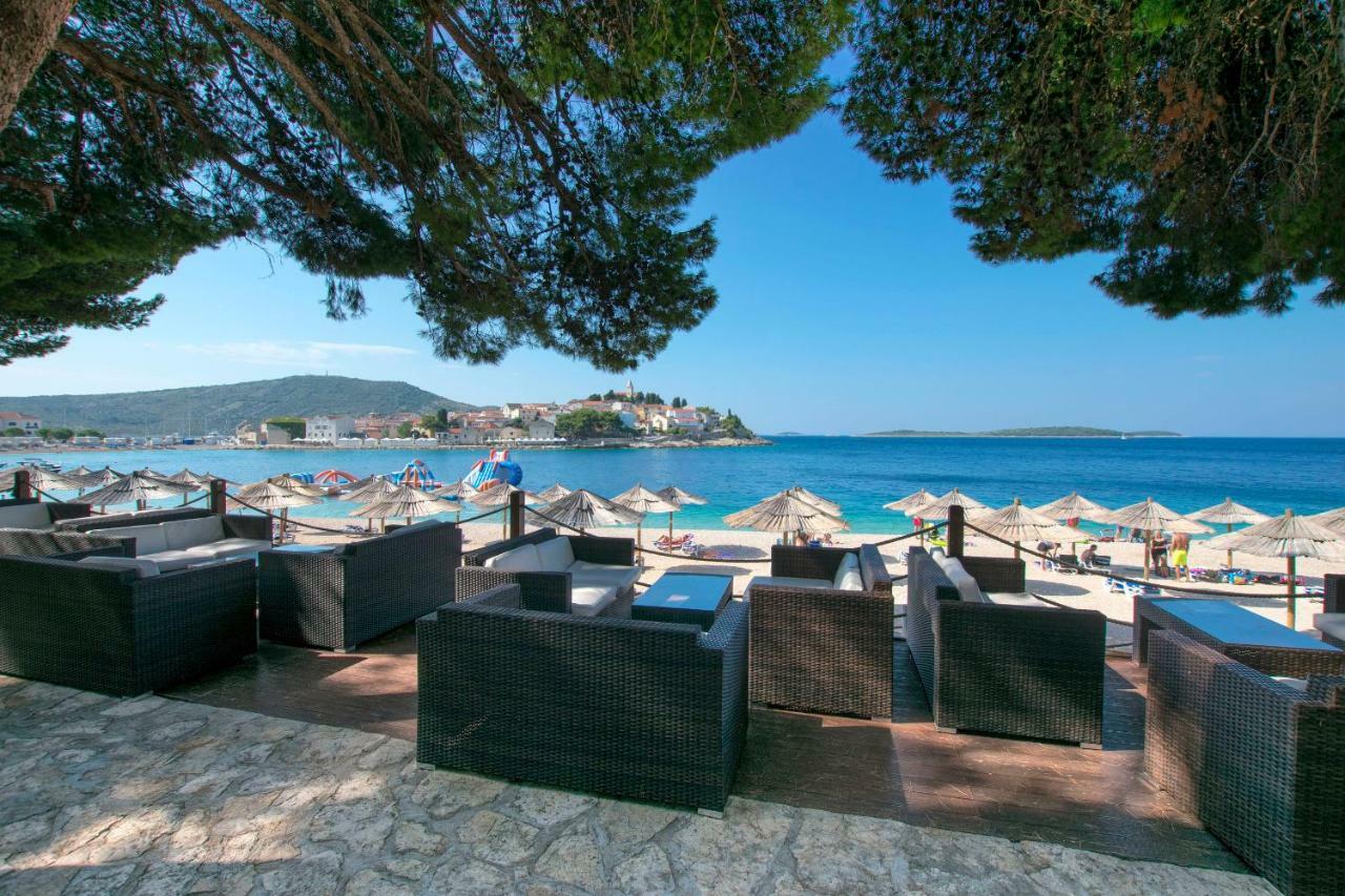 Apartments And Room Mate-Mare Primošten Eksteriør billede